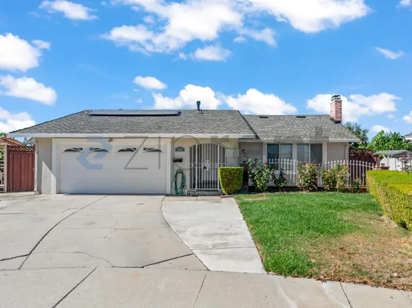 3662 Lightfare Ct, San Jose, CA 95121