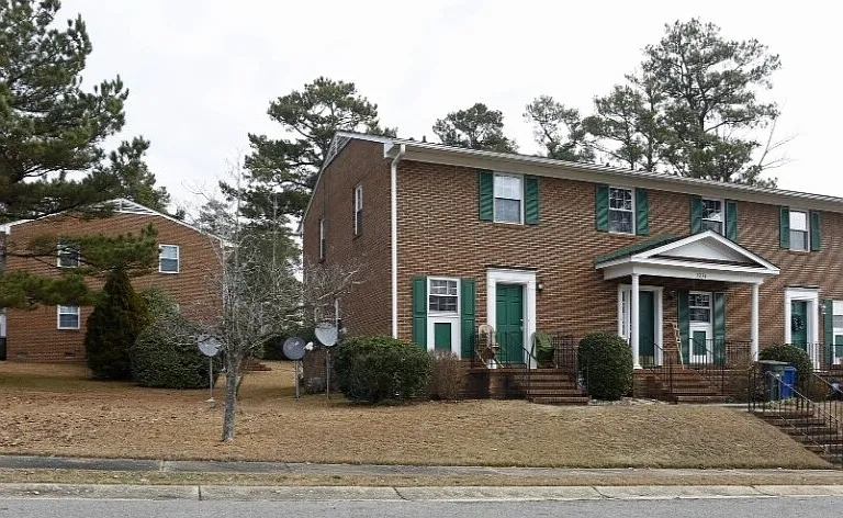 Green Valley Court Apartments — Photo 5