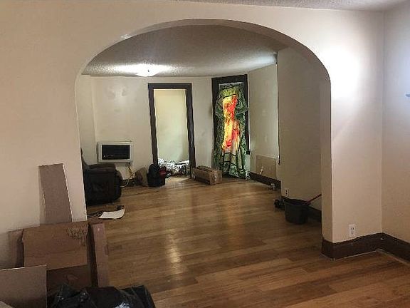 5th image of 167 Kingsley St