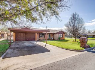 800 Brazos Dr, Mineral Wells, TX 76067