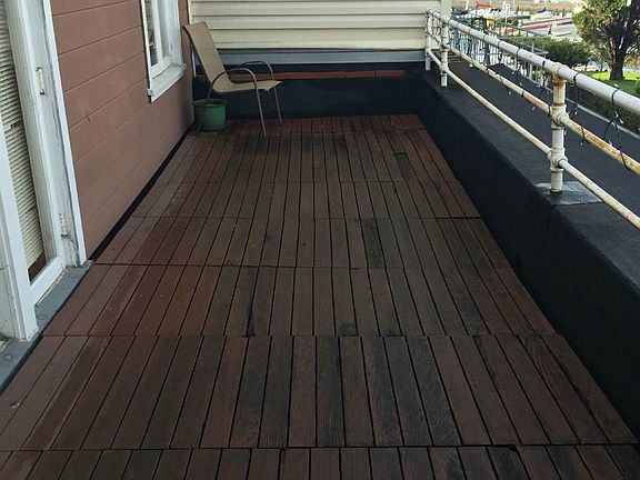 Private Deck