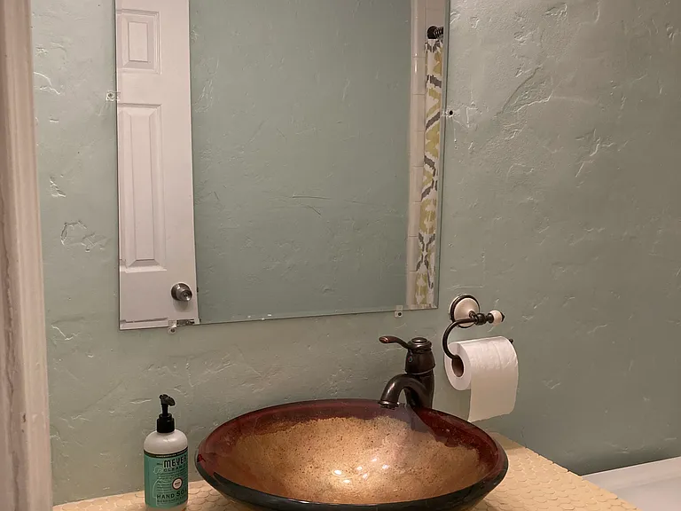 520 Park Ave SE #12 — Photo 9