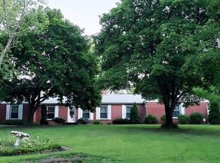 2544 Freeport Rd, Rockton, IL 61072