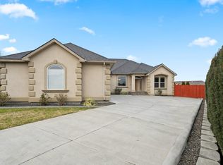 534 Lodi Loop, Richland, WA 99352