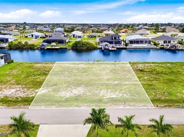 1519 NW 41st Pl, Cape Coral, FL 33993