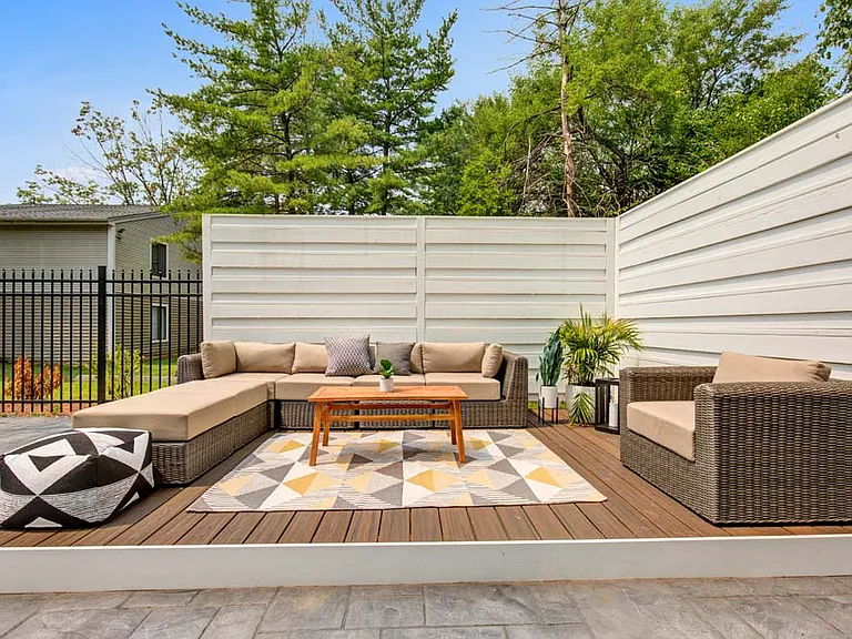 The Hamptons at Town Center Apartment Homes — Photo 16