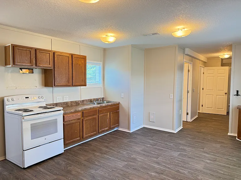 2303 Highway 20 #9 — Photo 4