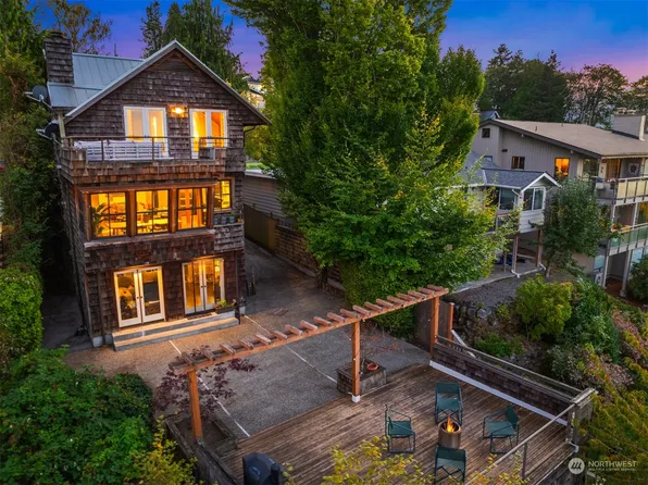 918 W Emerson Street, Seattle, WA 98119