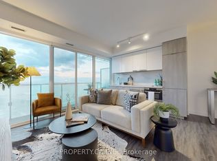15 Queens Quay E #2209, Toronto, ON M5E 0A4
