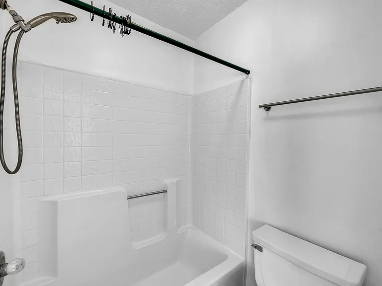 719 Brisa Ct — Photo 18