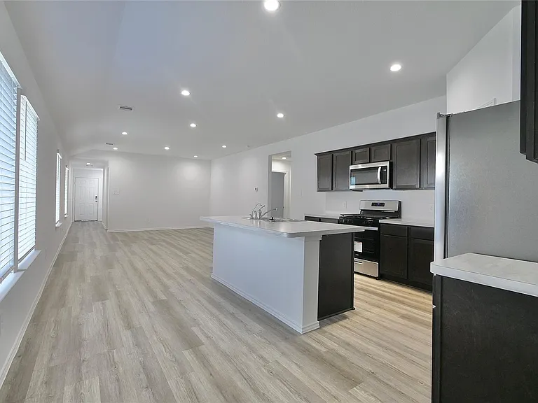 16839 Sangiovese Dr — Photo 12
