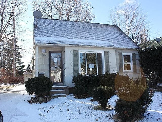 1st image of 522 McKeighan Ave