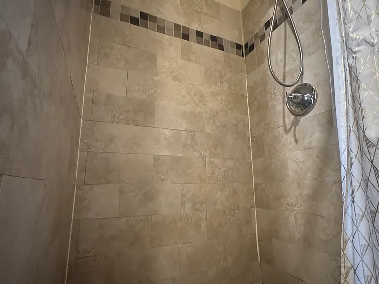 126 W Pike St #4 — Photo 23