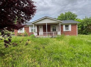 101 Edge Field Cir, Dickson, TN 37055