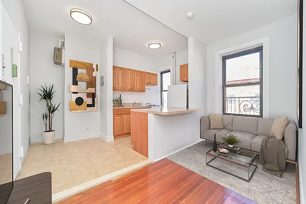 Rented by Living New York | media 15