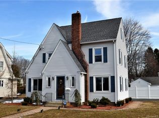 21 Lancaster Rd, Manchester, CT 06040