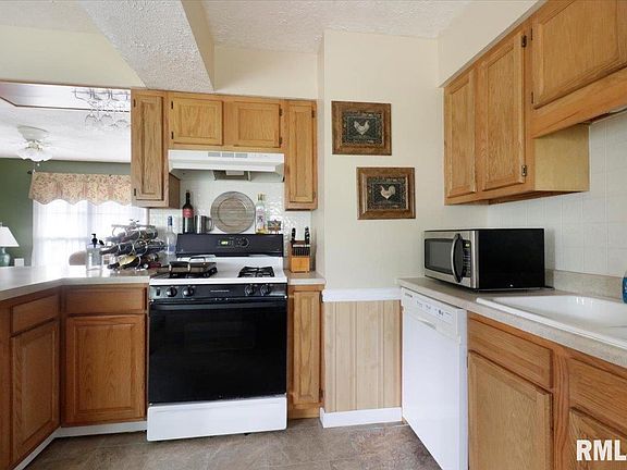 5th image of 1029 N 7th St