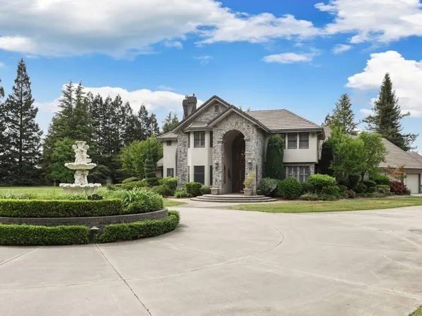 16231 N Hoerl Rd, Lodi, CA 95240