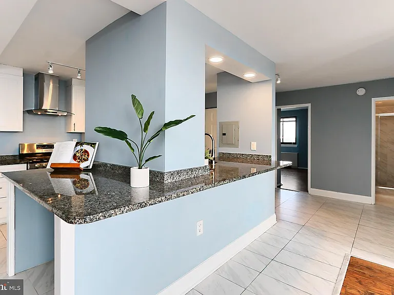 801 N Pitt St #1203 — Photo 16