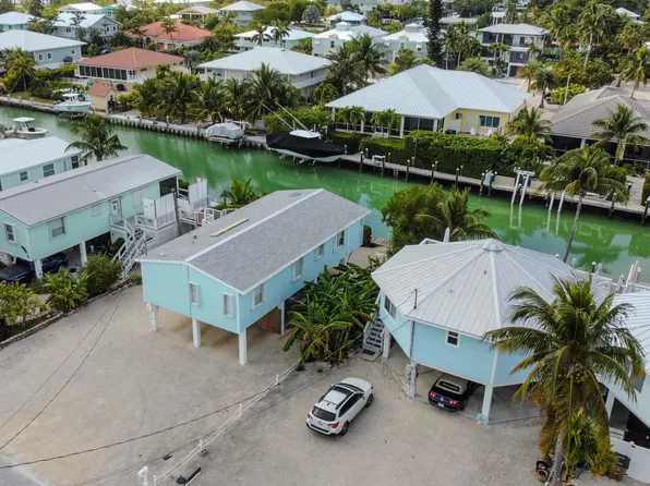 325 N Anglers Dr, Marathon, FL 33050