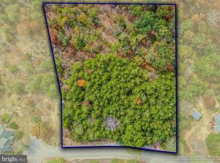 Medfords Ln, Berkeley Springs, WV 25411