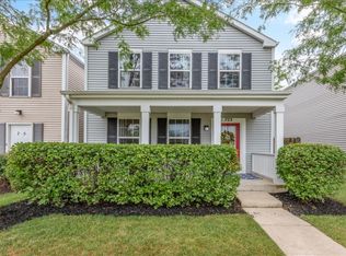 723 Four Seasons Blvd, Aurora, IL 60504