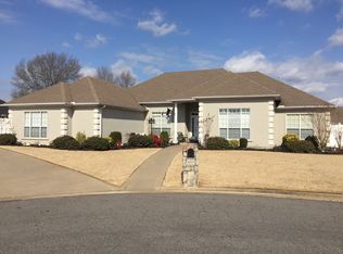 1015 Spatz Cir, Conway, AR 72034