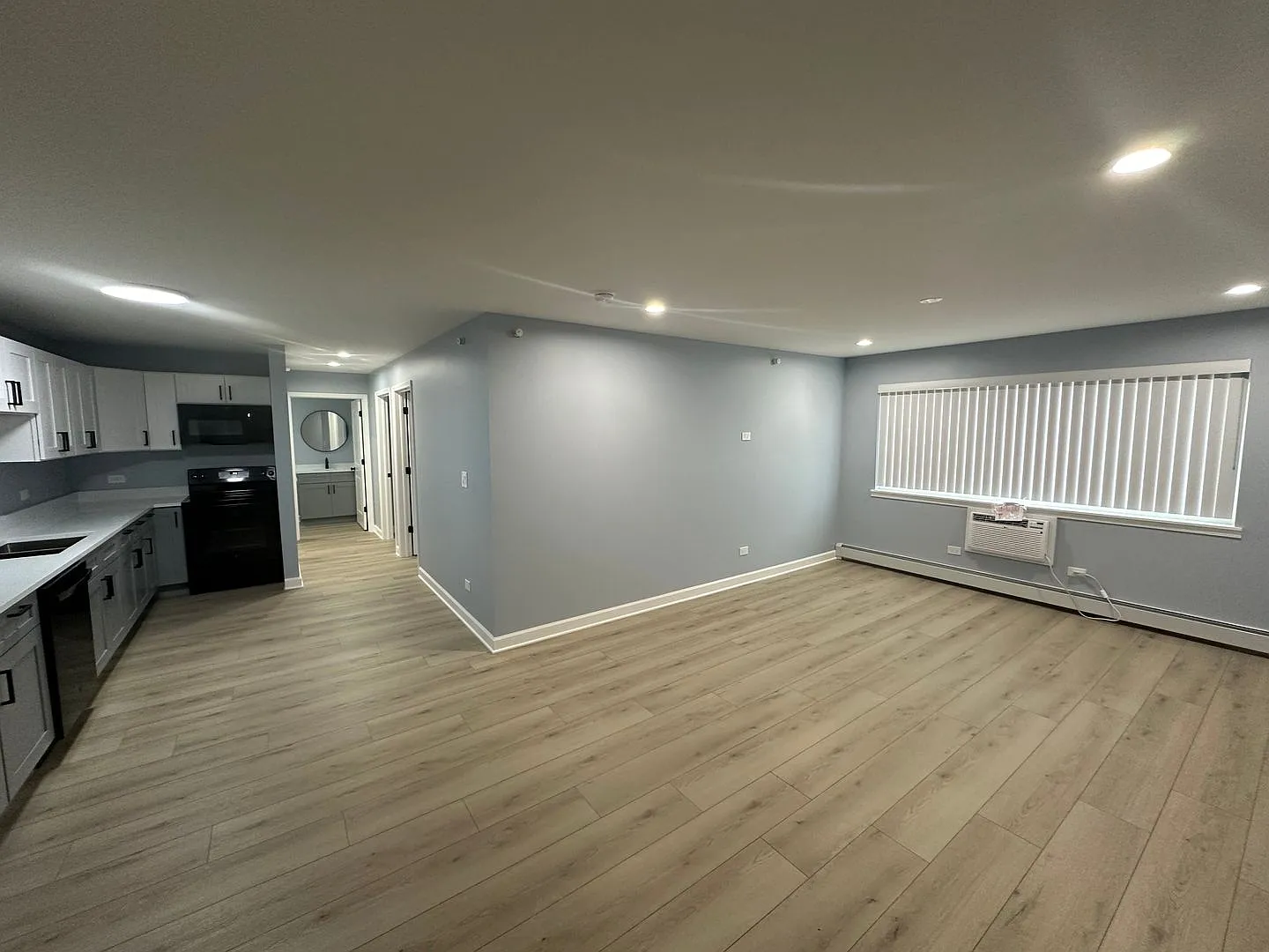 Halsted Park Apartments and Townhomes — Photo 3
