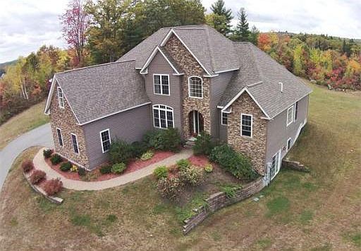 Hill-top home~ expansive views