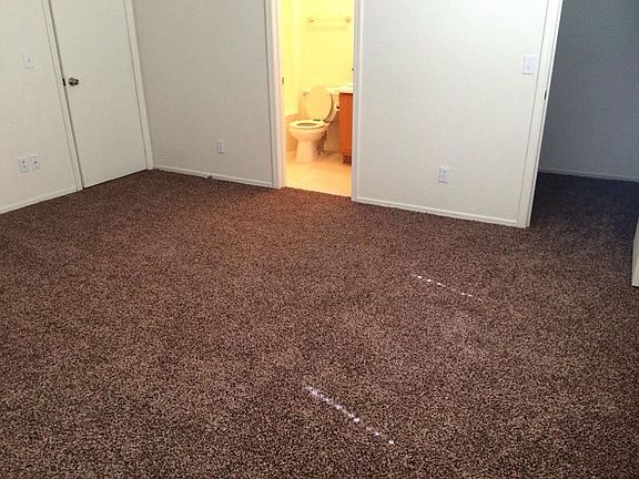 4th image of 11829 W Larkspur Dr