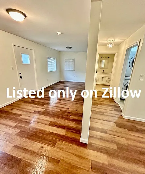 21722 Jefferson St — Photo 6