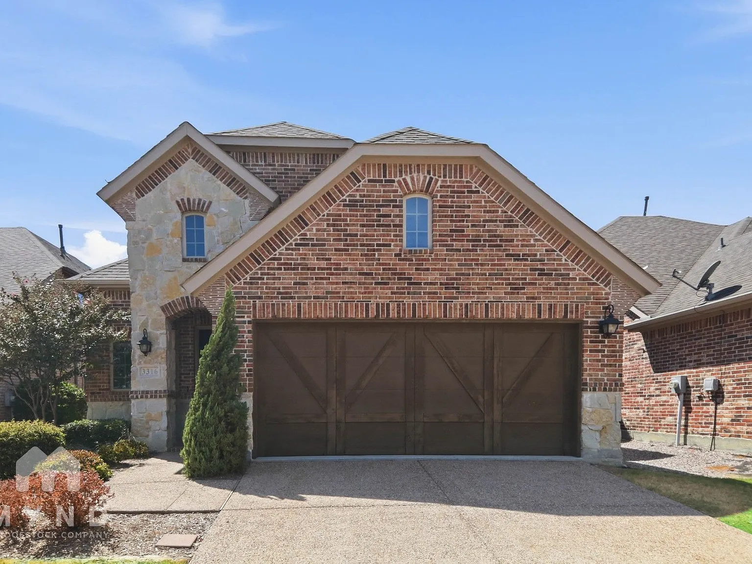 3 bed, 3.5 bath, 2679 sqft, $3,849 — Photo 1