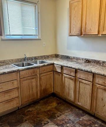 3rd image of 14940 Appoline St