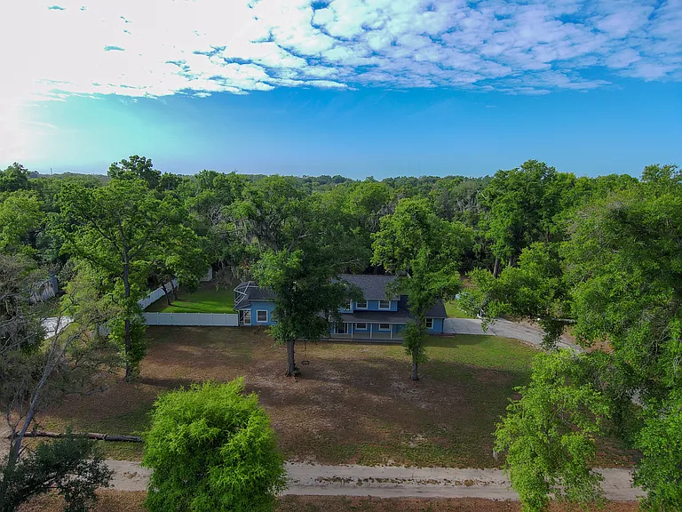 2119 Shady Oaks Dr — Photo 47