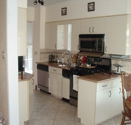 4th image of 23503 Seward Ave