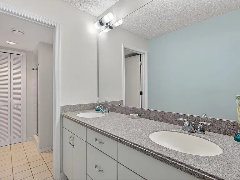 10980 S Ocean Dr #311 — Photo 10