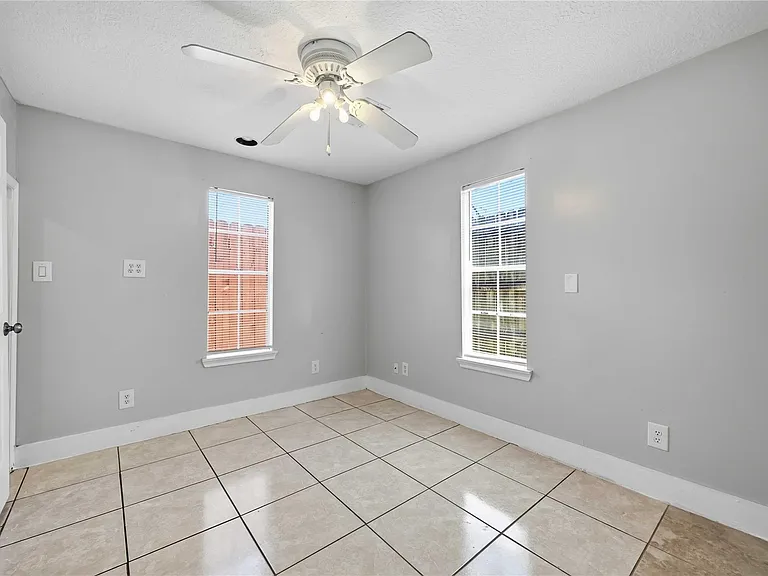 9430 E Avenue K #A — Photo 15