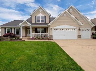 621 Autumnwood Forest Dr, Lake Saint Louis, MO 63367