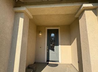 544 Peach Dr, Chowchilla, CA 93610