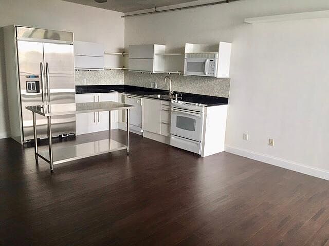 1st image of 690 SW 1st Ct APT 1623