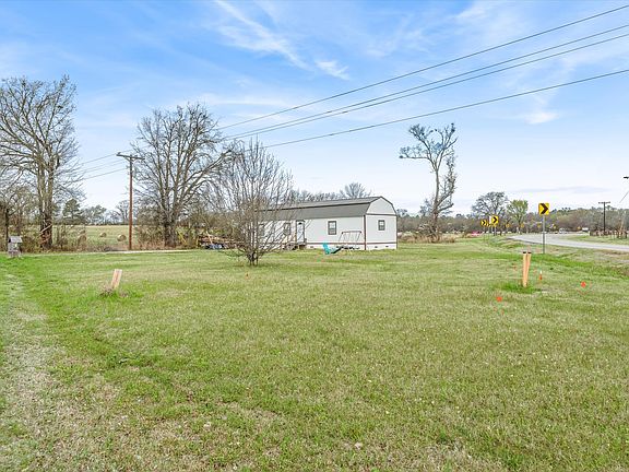 3rd image of 20675 County Road 3411