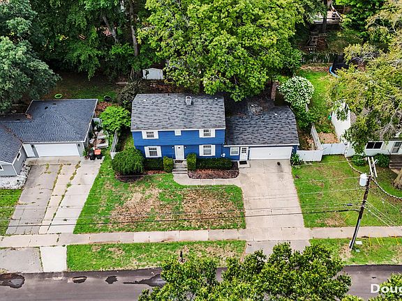 2nd image of 4445 Marshall Ave SE