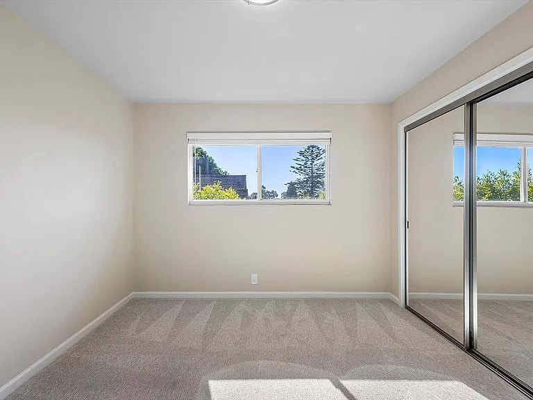 2150 Santa Clara Ave #G — Photo 14