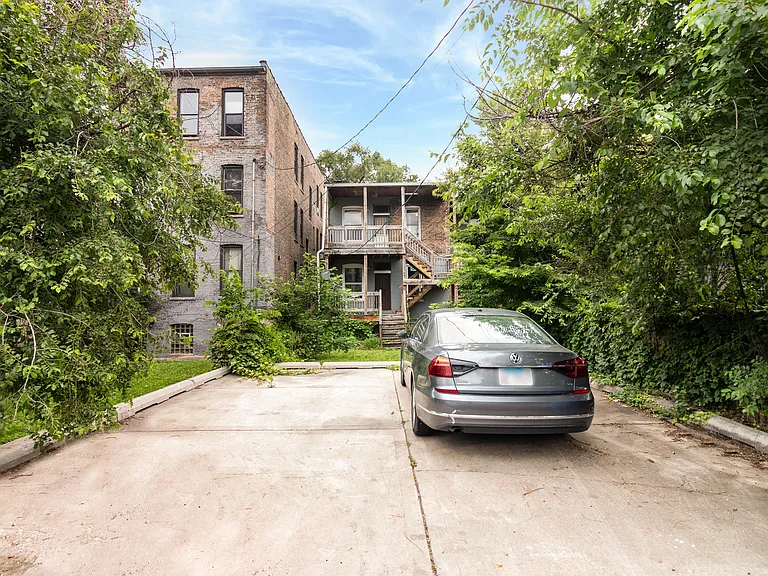 1336 S Washtenaw Ave #2 — Photo 17