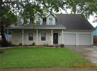 1710 Foxfire Dr, Round Rock, TX 78681