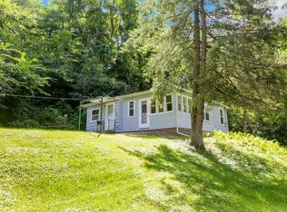 689 21st St, Red Wing, MN 55066