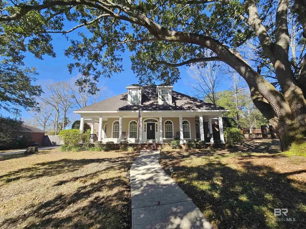 7430 Brockton Ln N, Mobile, AL 36695