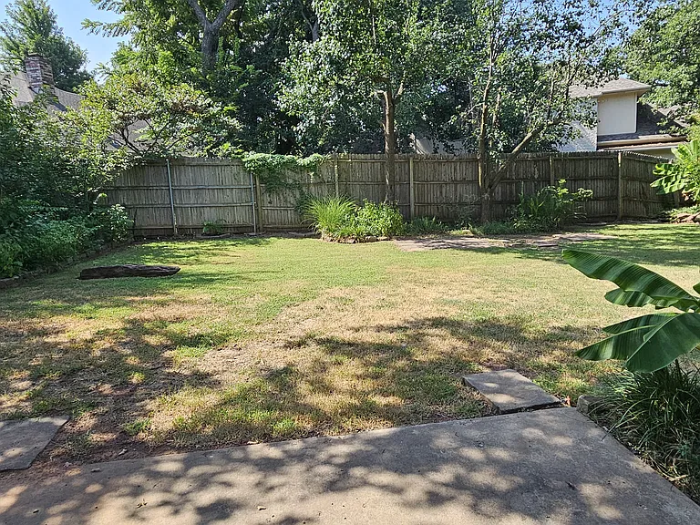 1006 Sunny Brook Dr — Photo 36