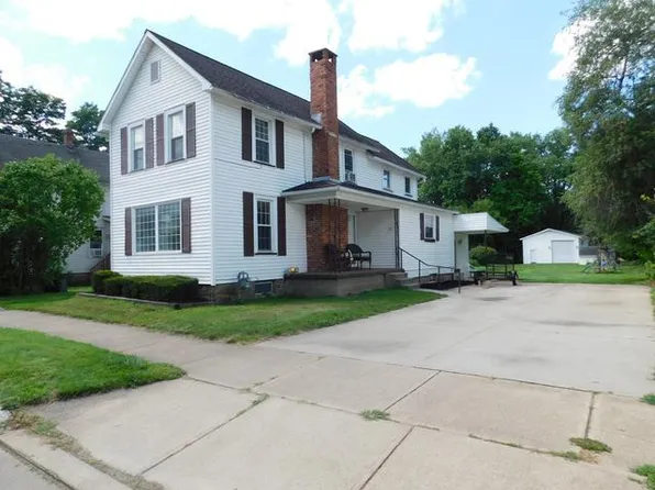 116 Oak St, Warren, PA 16365