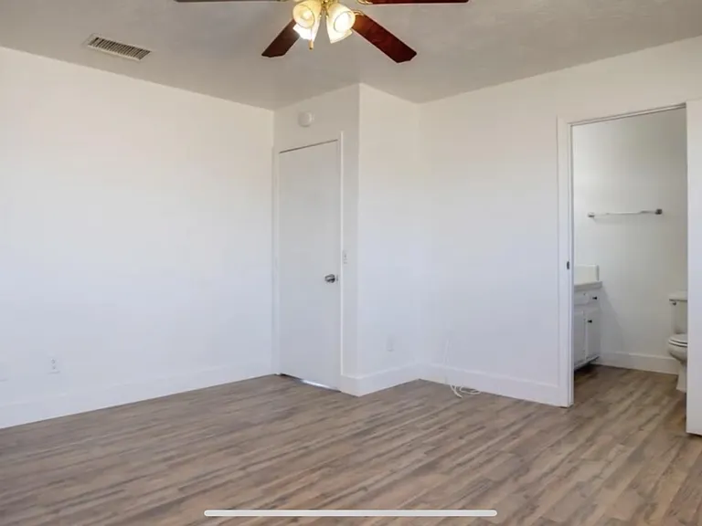7360 Goleta Ave — Photo 13